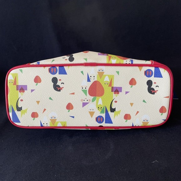 Disney Dooney & Bourke Crossbody Snow White 85th Anniversary Purse Bag Disney - Picture 5 of 7
